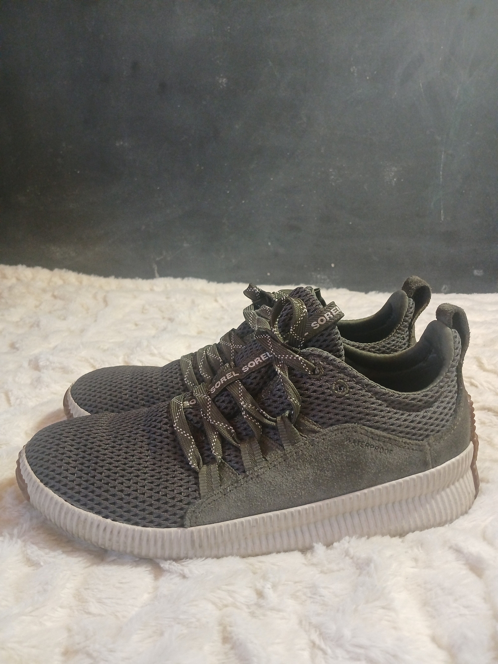Sorel Shoes Womens 7.5 Out N About Plus Sneakers Green Mesh Waterproof